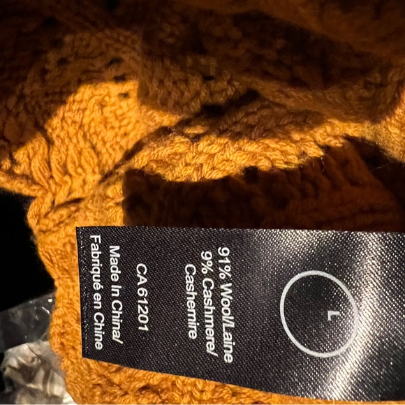 Luxton S-M Balaclava Hood Scarf Hat Rust - Picture 10 of 10